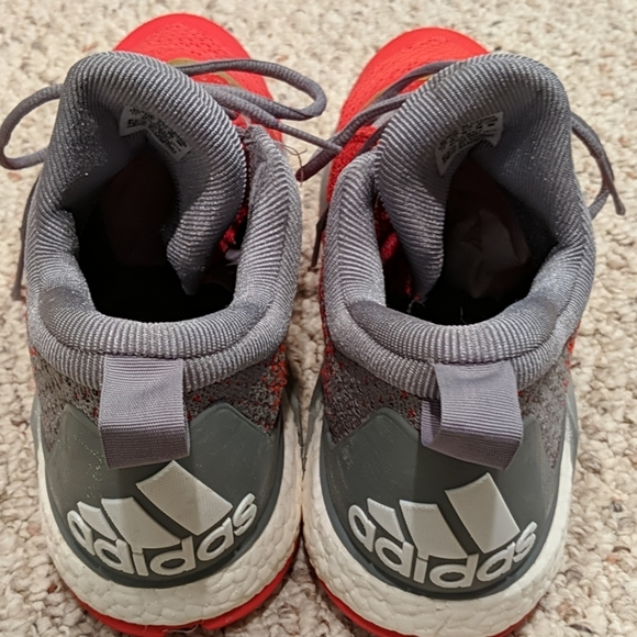 Andrew Wiggans Basketball Shoes (Great Condition) - Picture 7 of 8